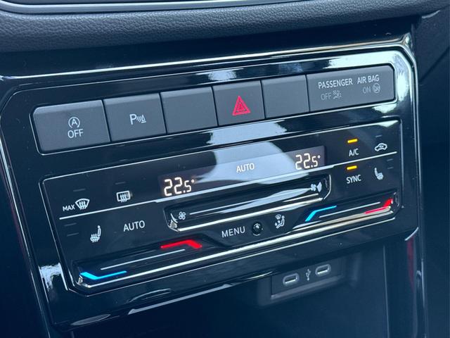 Volkswagen / T-Cross / / / / NAVI+SHZ+MATRIX+ACC+KAMERA+18'' ALU