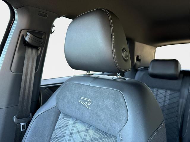 Volkswagen / T-Cross / / / / NAVI+SHZ+MATRIX+ACC+KAMERA+18'' ALU