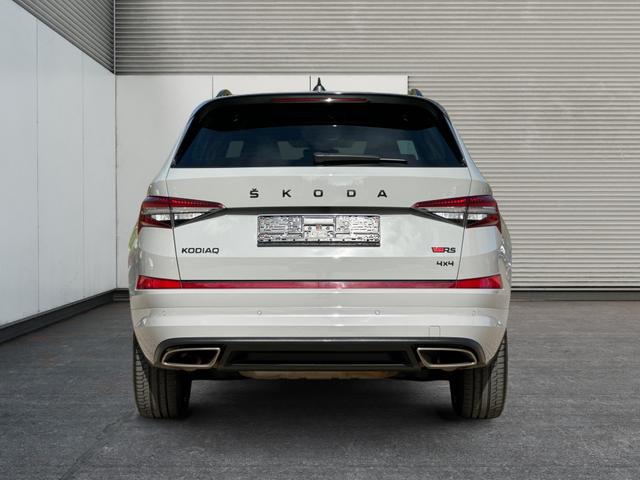 Skoda / Kodiaq / Grau / / / RS 4x4+AHK+PANO+LEDER+360&deg;KAM+7-Sitze