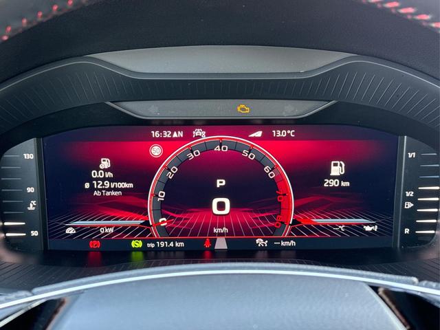 Skoda / Kodiaq / Grau / / / RS 4x4+AHK+PANO+LEDER+360&deg;KAM+7-Sitze