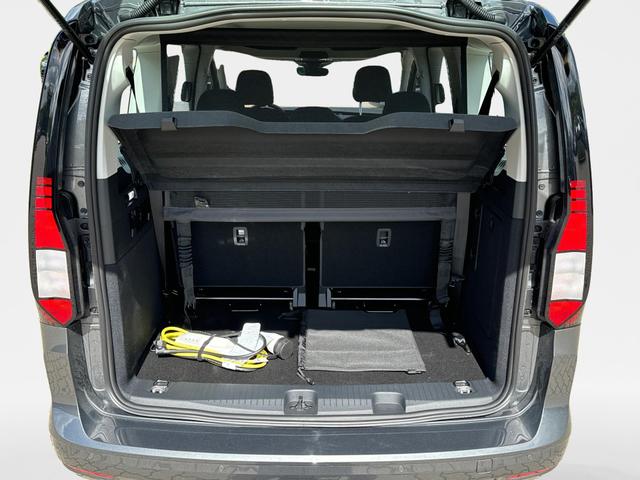 Volkswagen / Caddy Maxi / Grau / / / F&Ouml;RDERF&Auml;HIG+KAMERA+ACC+SHZ+KLIMA+APP-CONNECT+GJR+PDC, Beispielbilder, ggf. teilweise mit Sonderausstattung
