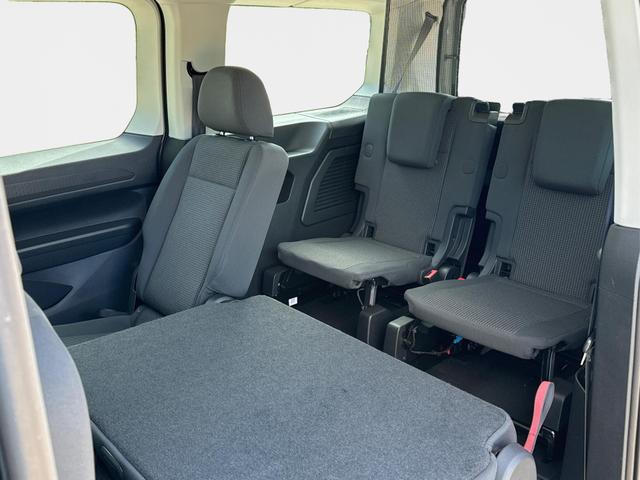 Volkswagen / Caddy Maxi / Grau / / / F&Ouml;RDERF&Auml;HIG+KAMERA+ACC+SHZ+KLIMA+APP-CONNECT+GJR+PDC, Beispielbilder, ggf. teilweise mit Sonderausstattung