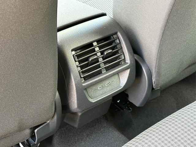 Volkswagen / Caddy Maxi / Grau / / / F&Ouml;RDERF&Auml;HIG+KAMERA+ACC+SHZ+KLIMA+APP-CONNECT+GJR+PDC, Beispielbilder, ggf. teilweise mit Sonderausstattung