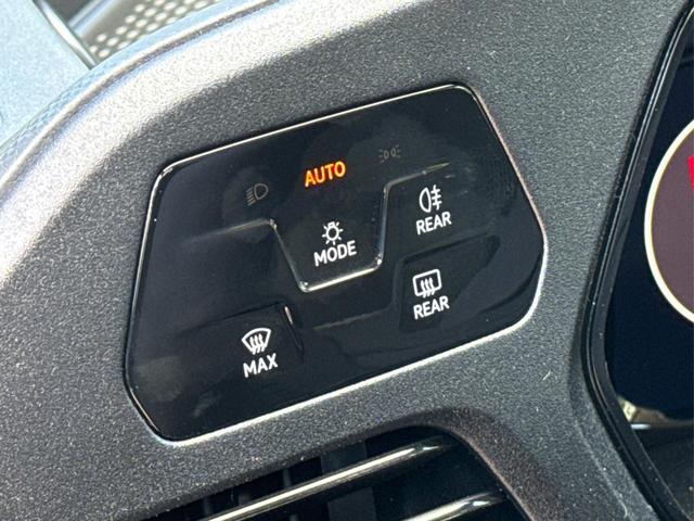 Volkswagen / Caddy Maxi / Grau / / / F&Ouml;RDERF&Auml;HIG+KAMERA+ACC+SHZ+KLIMA+APP-CONNECT+GJR+PDC, Beispielbilder, ggf. teilweise mit Sonderausstattung