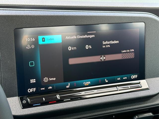 Volkswagen / Caddy Maxi / Grau / / / F&Ouml;RDERF&Auml;HIG+KAMERA+ACC+SHZ+KLIMA+APP-CONNECT+GJR+PDC, Beispielbilder, ggf. teilweise mit Sonderausstattung