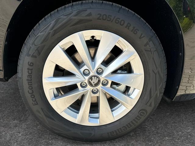 Skoda / Kamiq / Schwarz / / / SHZ+KAMERA+SMARTLINK+PDC+LED+16 ALU, Beispielbilder