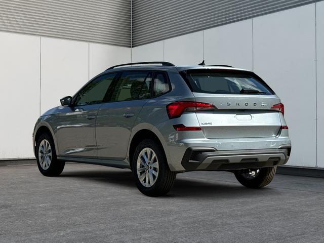 Skoda / Kamiq / Silber / / / SHZ+KAMERA+SMARTLINK+PDC+LED+16 ALU