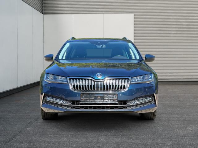 Skoda / Superb Combi / Blau / / / L&K 4x4 AHK+PANO+KAMERA+ACC+elektr.HECKKLAPPE+19ALU