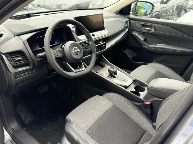 Nissan / Qashqai / Grau / / / EL.HECKKL+HEAD-UP+KAMERA+ACC+PDC+SHZ+LED 