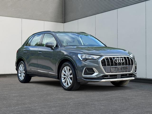 Audi / Q3 / Grau / / / 1.5 TSI-DSG AHK+18ALU+PDC+GRA+SHZ