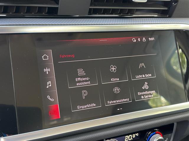 Audi / Q3 / Grau / / / 1.5 TSI-DSG AHK+18ALU+PDC+GRA+SHZ