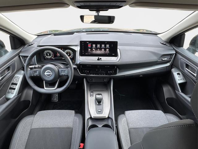 Nissan / Qashqai / Blau / / / EL.HECKKL+HEAD-UP+KAMERA+ACC+PDC+SHZ+LED 