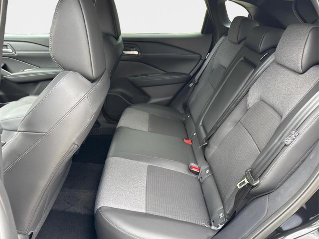 Nissan / Qashqai / Schwarz / / / EL.HECKKL+HEAD-UP+KAMERA+ACC+PDC+SHZ+LED 
