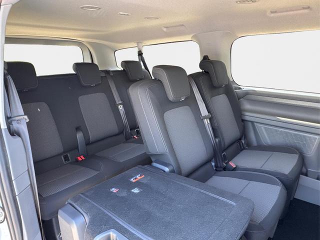 Volkswagen / T7 Caravelle / / / / LR 9-Sitzer+AHK+LED+KAM+PDC+SHZ+ALU+GJR, Beispielbilder, ggf. teilweise mit Sonderausstattung