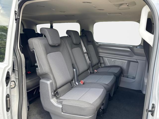 Volkswagen / T7 Caravelle / / / / LR 9-Sitzer+AHK+LED+KAM+PDC+SHZ+ALU+GJR, Beispielbilder, ggf. teilweise mit Sonderausstattung