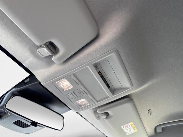 Volkswagen / T7 Caravelle / / / / LR 9-Sitzer+AHK+LED+KAM+PDC+SHZ+ALU+GJR, Beispielbilder, ggf. teilweise mit Sonderausstattung