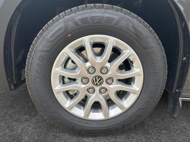 Volkswagen / T7 Caravelle / / / / KR 8-Sitzer+AHK+LED+KAM+PDC+SHZ+ALU+GJR, Beispielbilder, ggf. teilweise mit Sonderausstattung