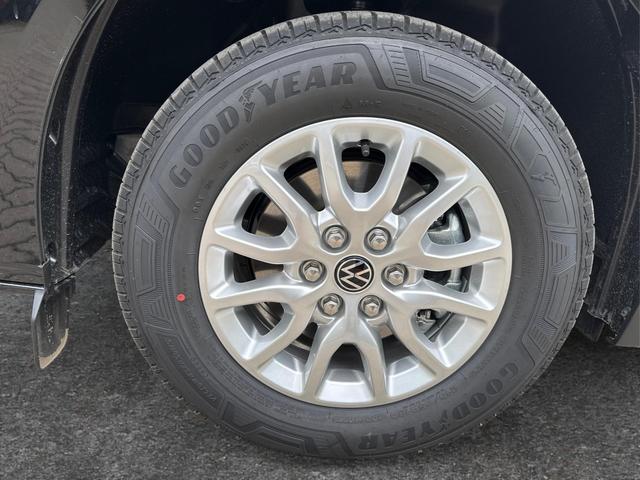 Volkswagen / T7 Caravelle / / / / KR 8-Sitzer+AHK+LED+KAM+PDC+SHZ+ALU+GJR, Beispielbilder, ggf. teilweise mit Sonderausstattung