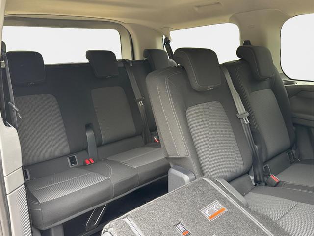 Volkswagen / T7 Caravelle / / / / KR 8-Sitzer+AHK+LED+KAM+PDC+SHZ+ALU+GJR, Beispielbilder, ggf. teilweise mit Sonderausstattung