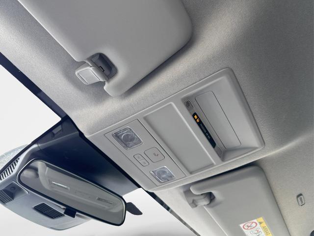 Volkswagen / T7 Caravelle / / / / KR 9-Sitzer+AHK+LED+KAM+PDC+SHZ+ALU+GJR, Beispielbilder, ggf. teilweise mit Sonderausstattung