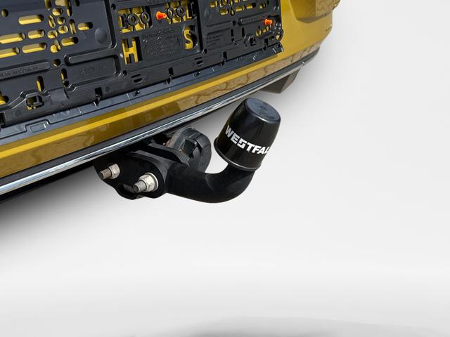 Volkswagen / Golf / Gelb / / / 1.4 TSI Comfortline LED+SHZ+16ALU+Climatronic