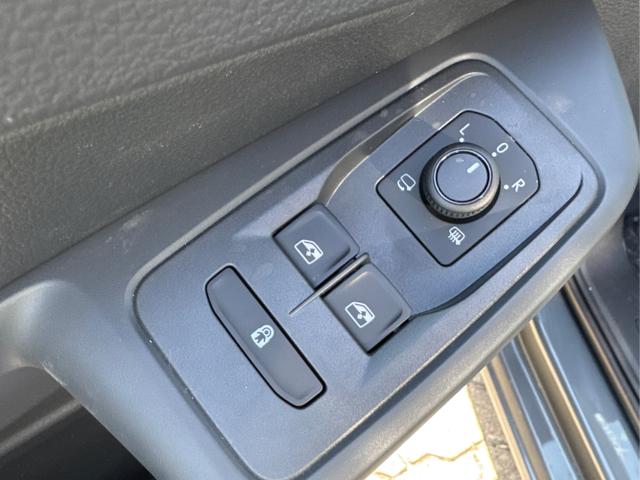 Volkswagen / Caddy / / / / F&Ouml;RDERF&Auml;HIG+KAMERA+GJR+APP+PDC+ACC+LANE ASSIST