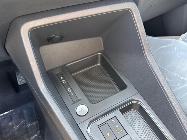 Volkswagen / Caddy / / / / F&Ouml;RDERF&Auml;HIG+KAMERA+GJR+APP+PDC+ACC+LANE ASSIST