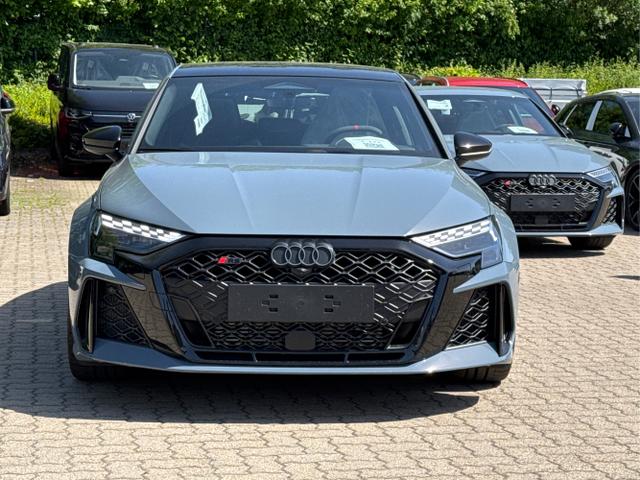 Audi RS3 Sportback - PANO+SONOS+MATRIX+eHK+360KAM+SHZ+KLIMA+DESIGNPAKET ROT