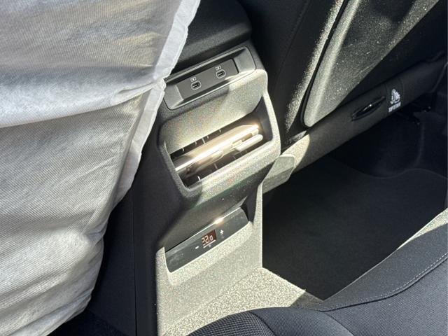 Audi / Q3 Sportback / / / / MJ 2026+NAVI+KAMERA+PANO+AHK+PDC+EL. HECKKL.+LED+18 LM, Beispielbilder, ggf. teilweise mit Sonderausstattung