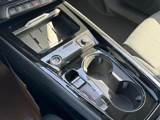 Audi / Q3 Sportback / / / / MJ 2026+NAVI+KAMERA+PANO+AHK+PDC+EL. HECKKL.+LED+18 LM, Beispielbilder, ggf. teilweise mit Sonderausstattung