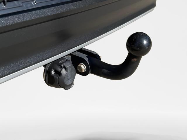 Volkswagen / T-Roc / Grau / / / NAVI+ACC+KAMERA+el.HECKKLAPPE+SHZ