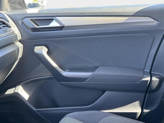 Volkswagen / T-Roc / Grau / / / NAVI+ACC+KAMERA+el.HECKKLAPPE+SHZ