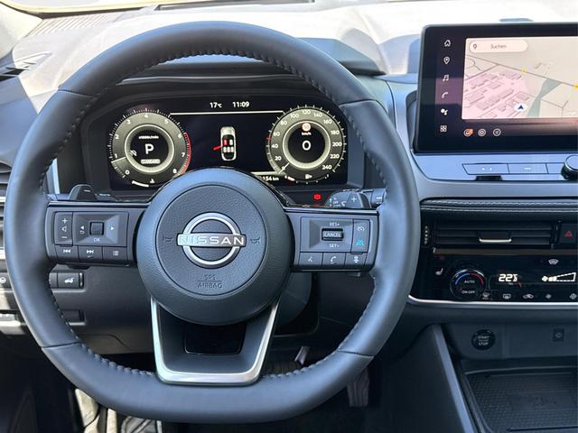 Nissan / Qashqai / Wei&szlig; / / / EL. HECKKL+HEAD-UP+KAMERA+ACC+PDC+SHZ+LED , Beispielbilder