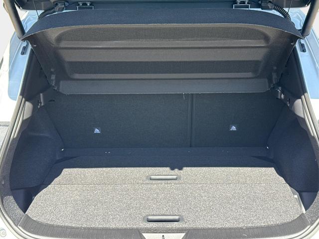 Nissan / Qashqai / Wei&szlig; / / / EL. HECKKL+HEAD-UP+KAMERA+ACC+PDC+SHZ+LED , Beispielbilder