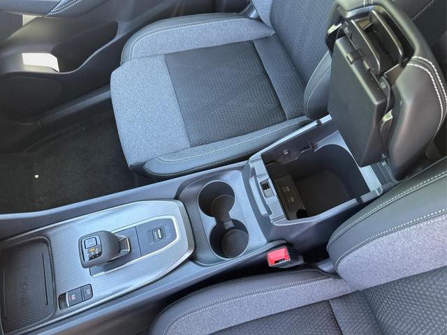 Nissan / Qashqai / Wei&szlig; / / / EL. HECKKL+HEAD-UP+KAMERA+ACC+PDC+SHZ+LED , Beispielbilder