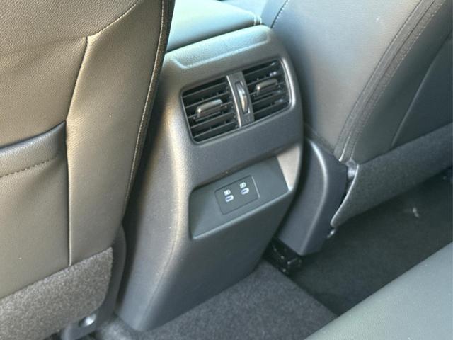Nissan / Qashqai / Wei&szlig; / / / EL. HECKKL+HEAD-UP+KAMERA+ACC+PDC+SHZ+LED , Beispielbilder