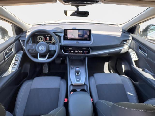 Nissan / Qashqai / Grau / / / EL.HECKKL+HEAD-UP+KAMERA+ACC+PDC+SHZ+LED , Beispielbilder