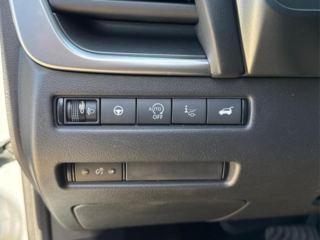 Nissan / Qashqai / Grau / / / EL.HECKKL+HEAD-UP+KAMERA+ACC+PDC+SHZ+LED , Beispielbilder