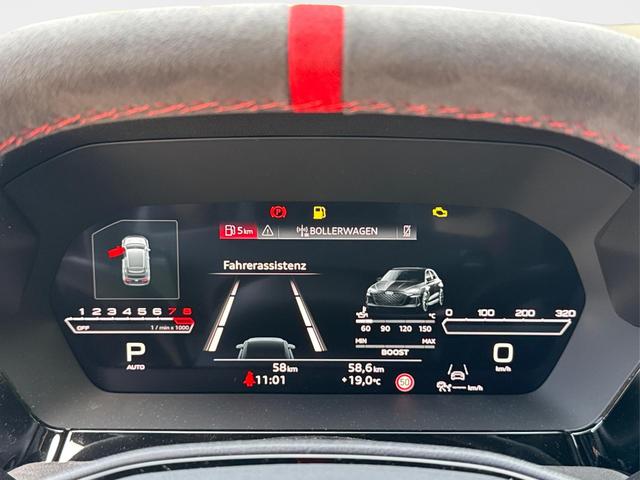 Audi / RS3 Sportback / Grau / / / MATRIX+360KAM+SHZ+KLIMA+LED+SOUND+19ALU+DESIGNPAKET ROT, Beispielbilder