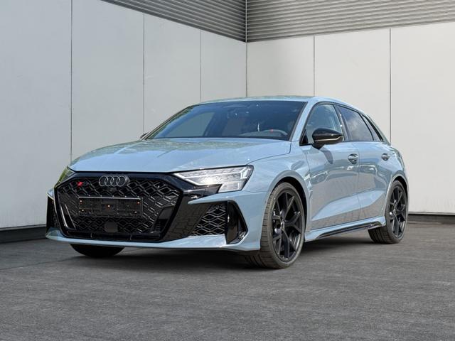 Audi RS3 Sportback - MATRIX+360KAM+SHZ+KLIMA+LED+SOUND+19"ALU+DESIGNPAKET ROT