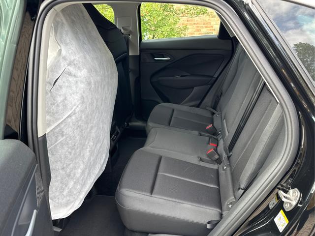 Audi / Q3 Sportback / Schwarz / / / MJ 2026+NAVI+KAMERA+AHK+PANO+PDC+EL. HECKKL.+LED+18 LM