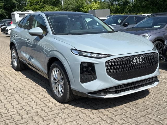 Audi / Q3 Sportback / / / / MJ 2026+NAVI+KAMERA+PANO+AHK+PDC+EL. HECKKL.+LED+18 LM