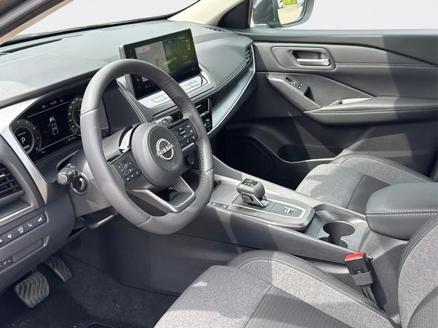 Nissan / Qashqai / Grau / / / EL.HECKKL+HEAD-UP+KAMERA+ACC+PDC+SHZ+LED 