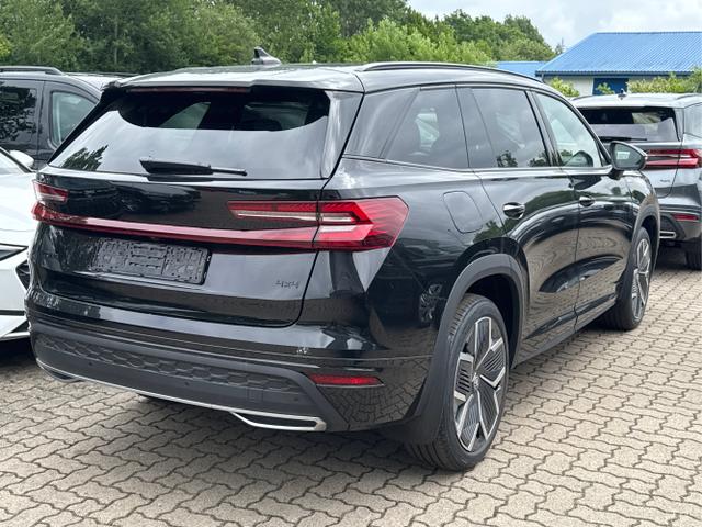 Skoda / Kodiaq / Schwarz / / / 4x4+AHK+PANO+KAMERA+EL. HECKKL.+NAVI+20 LM
