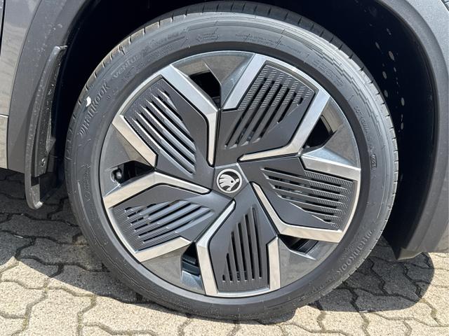 Skoda / Kodiaq / Grau / / / 4x4+AHK+KAMERA+EL. HECKKL.+PDC+NAVI+19 LM