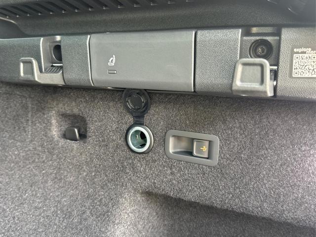 Skoda / Kodiaq / Grau / / / 4x4+AHK+PANO+KAMERA+EL. HECKKL.+NAVI+20 LM