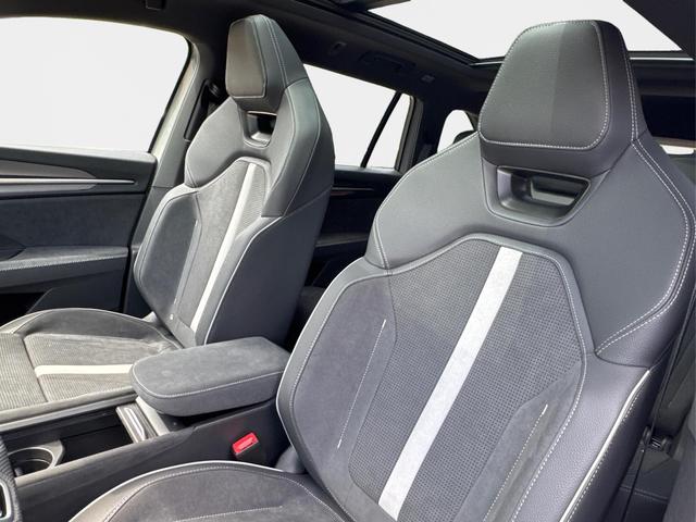 Skoda / Kodiaq / Grau / / / 4x4+AHK+PANO+KAMERA+EL. HECKKL.+NAVI+20 LM