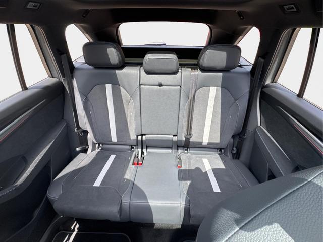Skoda / Kodiaq / Grau / / / 4x4+AHK+PANO+KAMERA+EL. HECKKL.+NAVI+20 LM