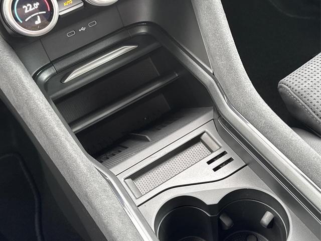 Skoda / Kodiaq / Grau / / / 4x4+AHK+KAMERA+EL. HECKKL.+PDC+NAVI+19 LM