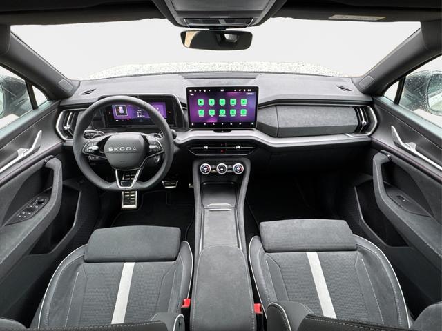Skoda / Kodiaq / Grau / / / 4x4+AHK+KAMERA+EL. HECKKL.+PDC+NAVI+19 LM